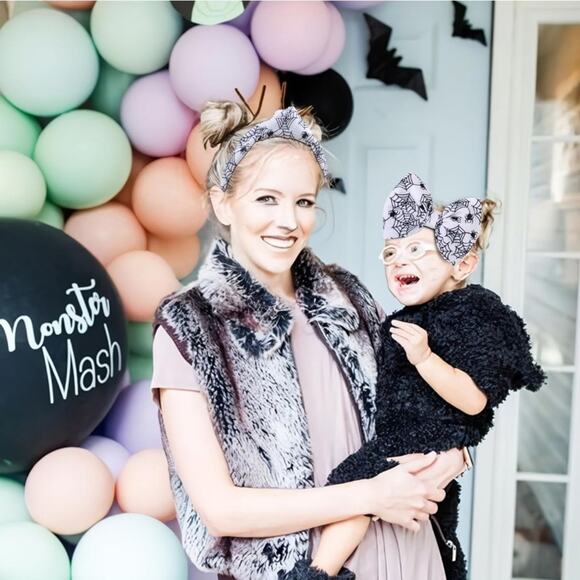 Headband and Bow Set Spiders Halloween Decor for the Hair - Picture 3 of 6